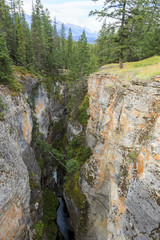 Maligne Canyon