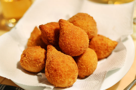 Coxinha De Galinha - Brazilian Deep Fried Chicken Croquette Snack