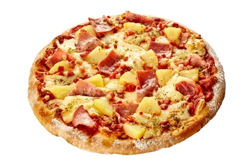 Selbstklebende Fototapete Pizzeria Leckere hawaiianische Pizza mit Schinken und Ananas