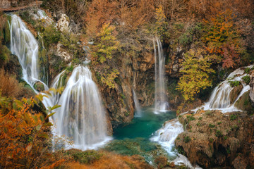 Plitvice lakes and waterfalls in autumn season