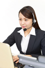 微笑むオペレーター