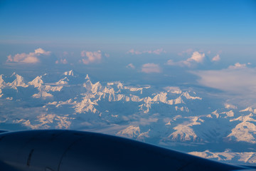 Fototapeta na wymiar 飛行機からの景色