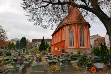 Naklejka premium St. Johannis Friedhof im Herbst