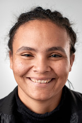 Obraz premium Szczęśliwa uśmiechnięta twarz