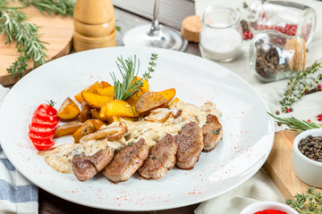 Grilled Steak with potato wedges