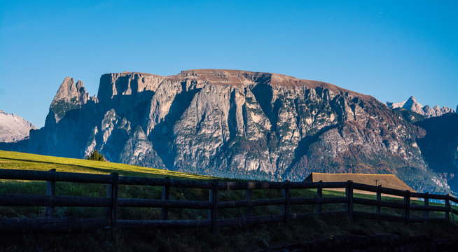 Schlern und Santerspitze