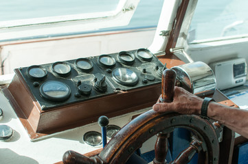 Cuadro de mandos de barco