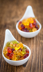 Fruity Gummy Bears (close-up shot)