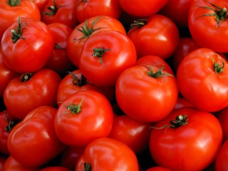 red ,tasty tomatoes