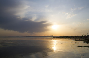 Fototapeta na wymiar Coastal sunset