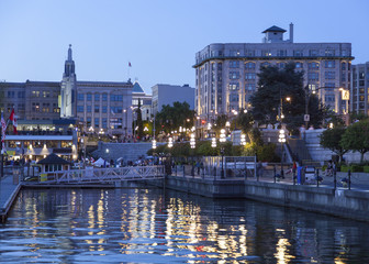 Obraz premium Victoria's Night Lights