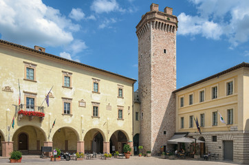 Obraz premium Trevi Piazza Mazzini (Umbria)