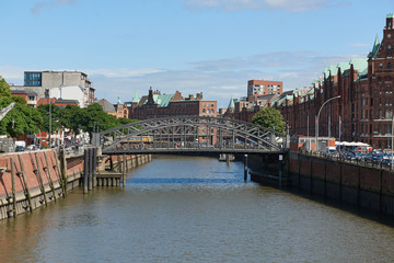 Obraz premium Canals and houses in Hamburg, Germany