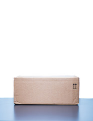 Paket, freigestellt, Hochformat