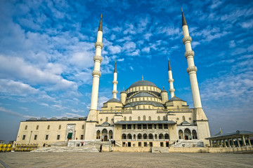 Fototapeta na wymiar Kocatepe Mosque, Ankara,Turkey
