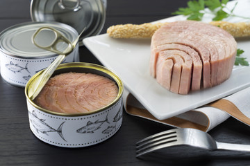 canned tuna on the plate