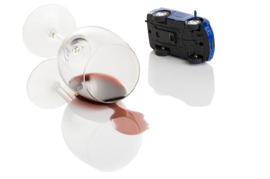 turn the car and glass of wine. does not drink driving