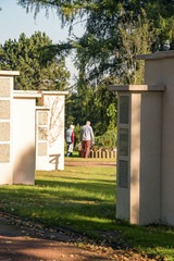 Besuch auf dem Friedhof