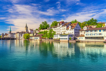 Historic Zürich city center with famous Fraumünster Church and Limat river, Switzerland - obrazy, fototapety, plakaty
