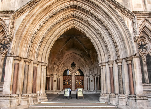 Entrance To The Royal Court Of Justice