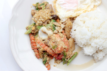 Stir-fried Soft-shelled seafood in curry powder & Thai jasmine rice