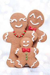 Gingerbread man family