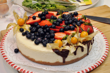 fresh pound cake with berries
