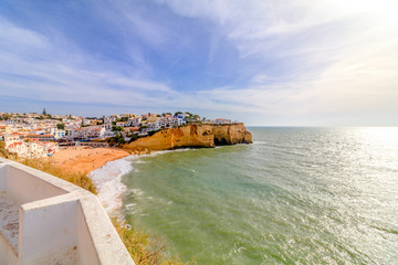 Fototapeta na wymiar Praia do Carvoeiro no Algarve