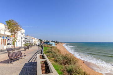 Fototapeta na wymiar Vista da praia de Albufeira no Algarve