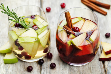 List of sangria with red and white wine with fruits