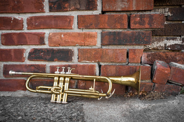 Fototapeta na wymiar Old Trumpet Brick Wall