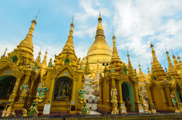 Shwedagon Pagoda, Yangon, Myanmar.