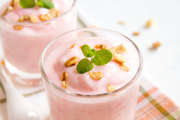strawberry yogurt with granola