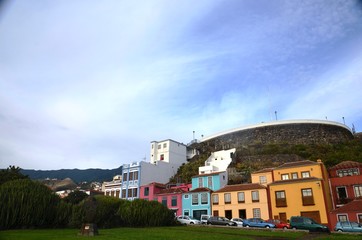 Fototapeta premium Rues, maisons et ruelles de Santa Cruz de La Palma