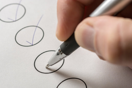 Pendenzliste abhaken zur Organisation verschiedener Aufgaben