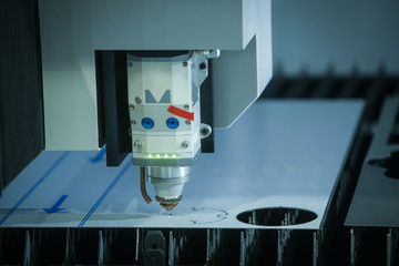 Laser cutting metal