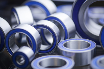 Ball bearings detail
