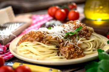 Spaghetti with bolognese sauce and parmesan