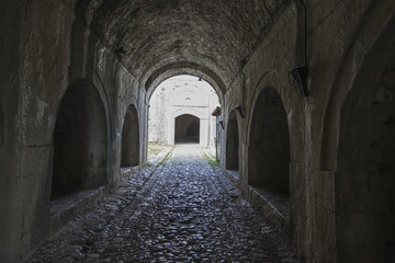 Obraz premium Entrance wall passege to Rozafa Castle in Shkoder, Albania