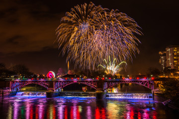 Firework display at Glasgow Green © mountaintreks