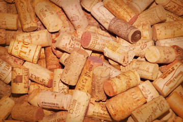 Stare korki od wina