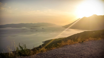 Obraz premium Early sunset on the Croatia coast