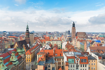 Obraz na płótnie Canvas panorama of Wroclaw - bird eye view of colorful roofs of old town, Wroclaw, Poland