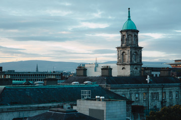 Fototapeta na wymiar Dublin Rooftops at dawn