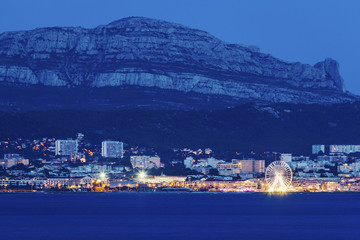 Naklejka premium Marseille panorama from Frioul archipelago
