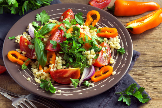 tomato and couscous salad