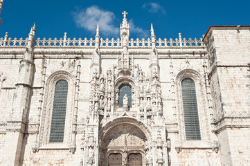 Fototapeta premium Jeronimos Monastery or Hieronymites Monastery (Mosteiro dos Jeronimos), Lisbon, Portugal