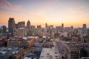 Fototapeta premium Aerial view of downtown Detroit at twilight