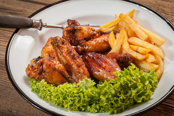 Roasted chicken wings.