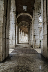 Fototapeta na wymiar Arches of stone in aranjuez, world heritage, gardens of the isla